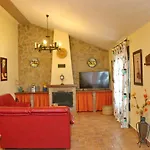 De La Casa Forestal Dağ evi